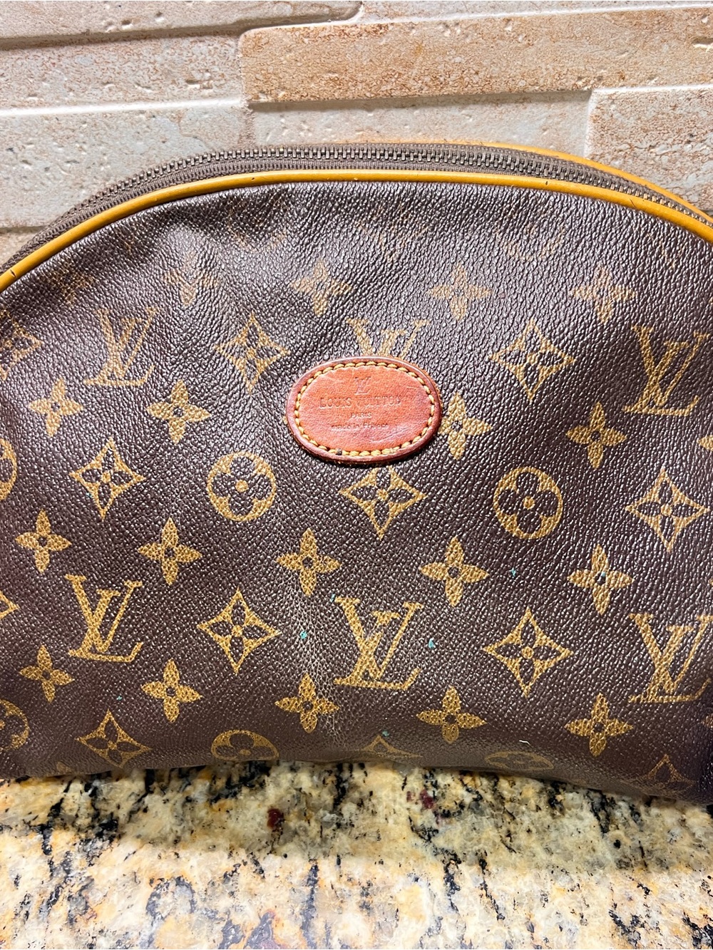 Vintage Louis Vuitton Monogram Cosmetic Pouch PM Makeup Bag France Quiet Luxury - Picture 10 of 16
